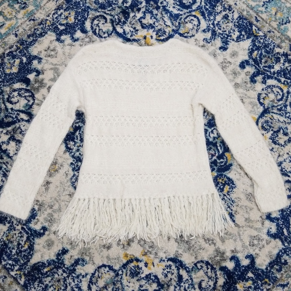 Renee C Ivory Fuzzy Knit Fringe Hem Sweater S - Picture 4 of 8